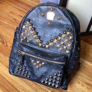 MCM Stark Viestod stud Backpack